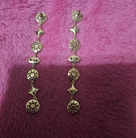 Guess earrings - Picture 3 of 3